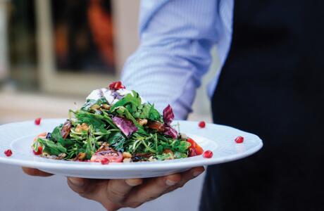 Hero-Image-NZ-Cert-Food-Bev-Service-L4.jpg