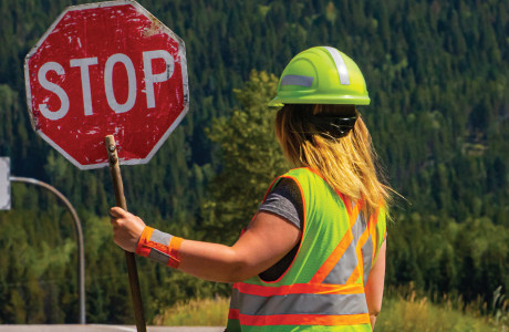 NZIHT-Short-Course-Hero_Temporary-Traffic-Mgmt-TTM-Worker.jpg